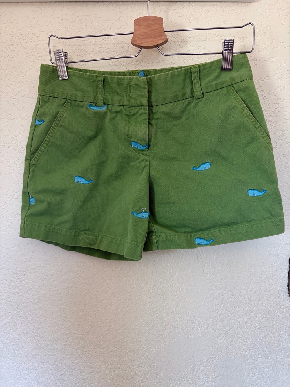 J. Crew Green whale low fit size 2 shorts- nautical coastal grandma